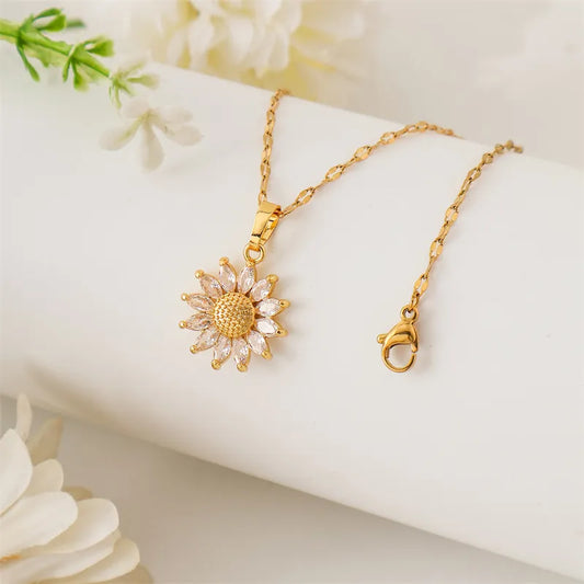 Sun Flower 18k Gold Plated Pendant Necklace [JIS2024032601]